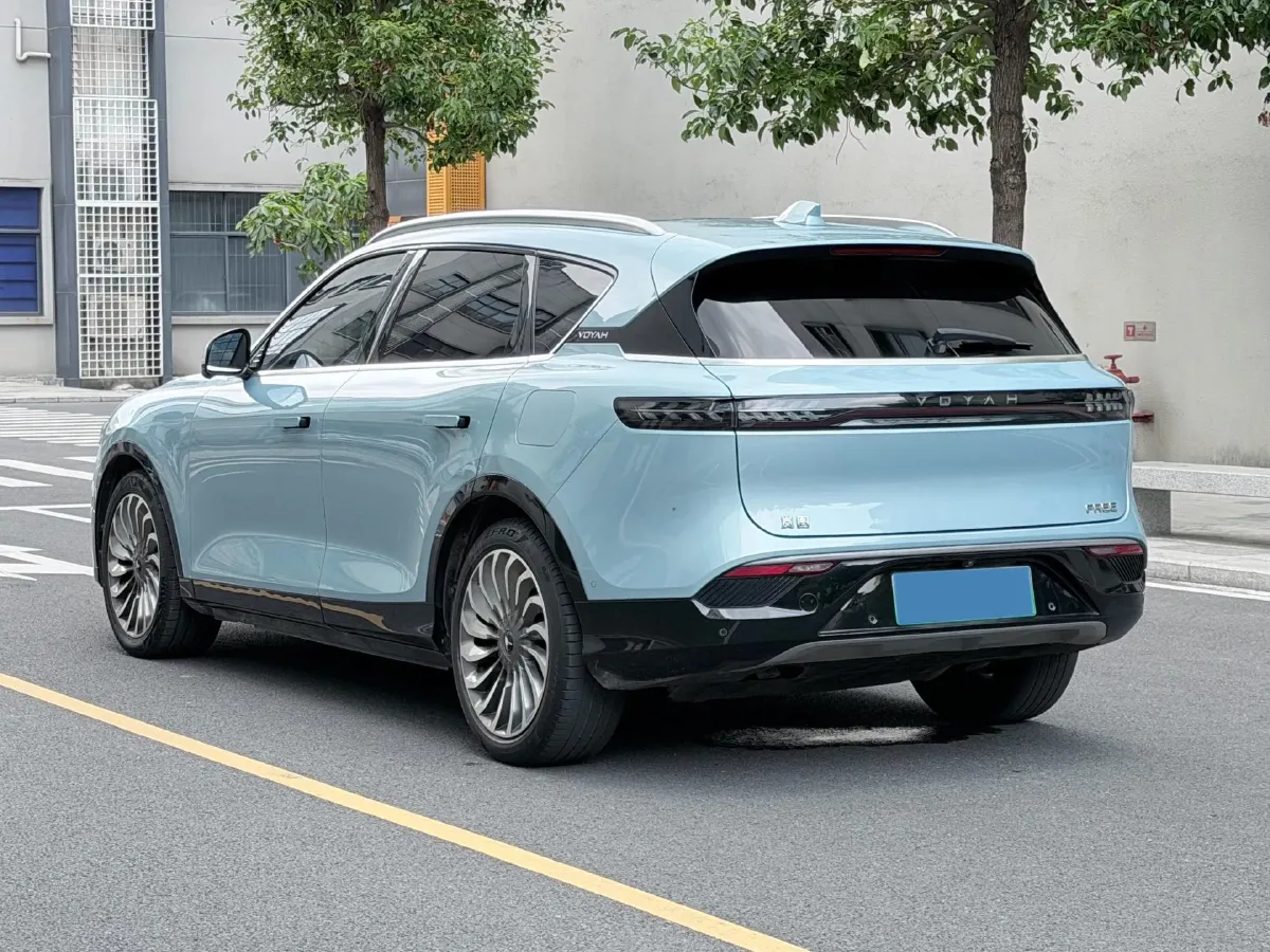 2021 Voyah FREE Range Extended 109HP REEV 33KWH,autocango,china used car exporter,china ev exporter,chinese used car exporter,chinese used ev exporter