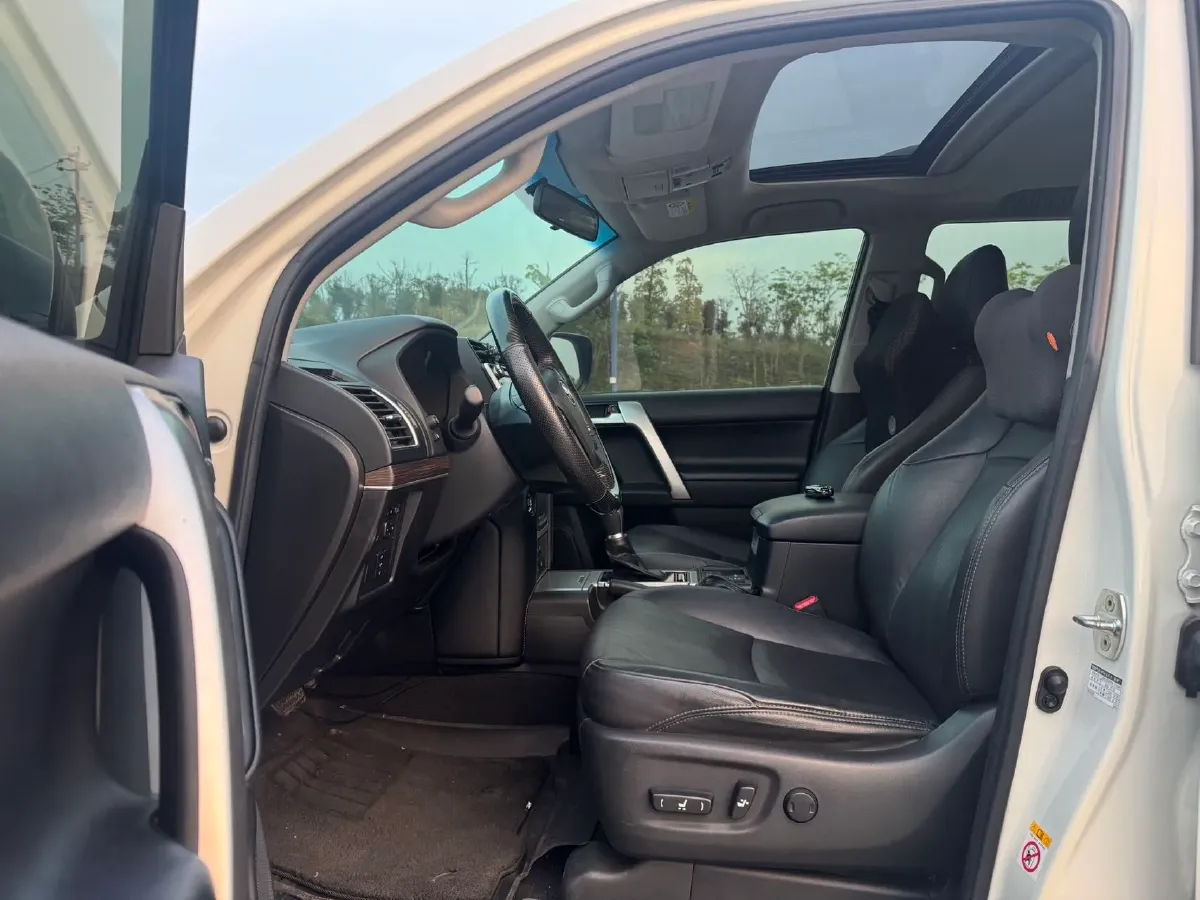 2019 Toyota Land Cruiser Prado 3.5L 280HP V6 6AT,autocango,china used car exporter,china ev exporter,chinese used car exporter,chinese used ev exporter