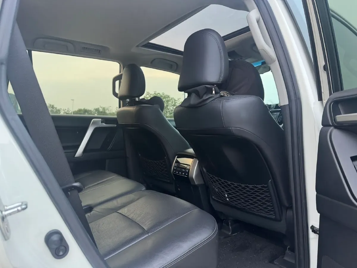 2019 Toyota Land Cruiser Prado 3.5L 280HP V6 6AT,autocango,china used car exporter,china ev exporter,chinese used car exporter,chinese used ev exporter