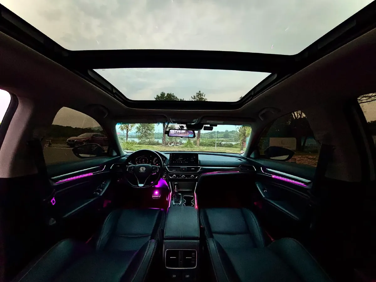 2022 Honda Accord 1.5T 194HP L4 CVT,autocango,china used car exporter,china ev exporter,chinese used car exporter,chinese used ev exporter