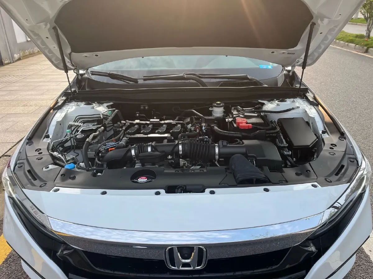 2018 Honda Accord 1.5T 194HP L4 CVT,autocango,china used car exporter,china ev exporter,chinese used car exporter,chinese used ev exporter