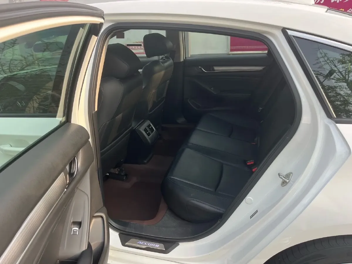 2018 Honda Accord 1.5T 194HP L4 CVT,autocango,china used car exporter,china ev exporter,chinese used car exporter,chinese used ev exporter