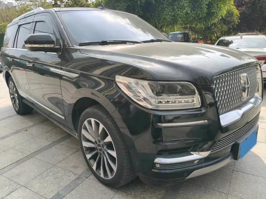 2019 Lincoln Navigator 3.5T 388HP V6 10AT,autocango,china used car exporter,china ev exporter,chinese used car exporter,chinese used ev exporter