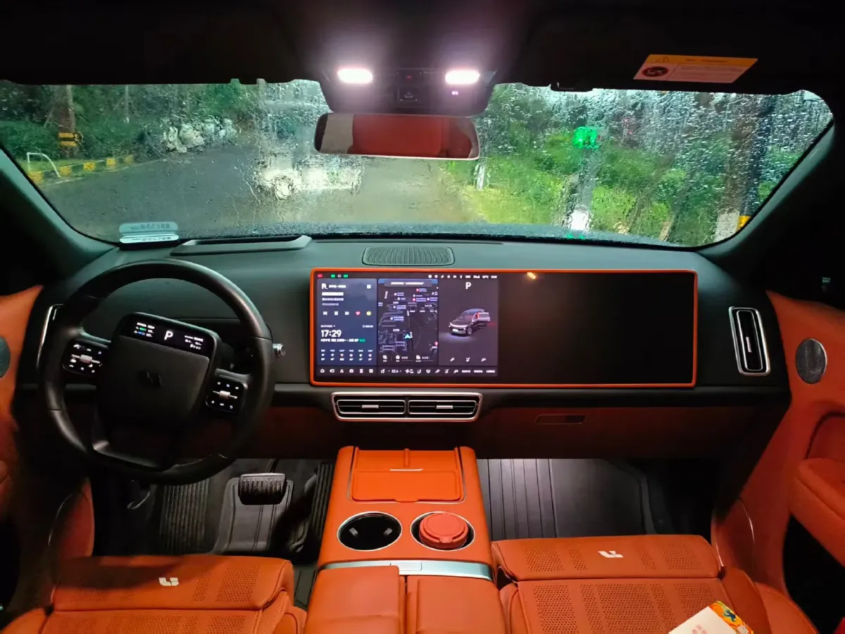 2024 Toyota Granvia 2.5L 189HP L4 E-CVT Hybrid,autocango,china used car exporter,china ev exporter,chinese used car exporter,chinese used ev exporter