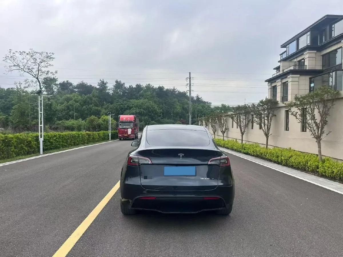 2024 Iveco OuSheng BEV 77.28KWH,autocango,china used car exporter,china ev exporter,chinese used car exporter,chinese used ev exporter