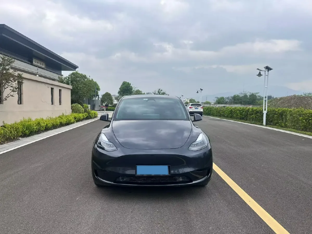 2024 Iveco OuSheng BEV 77.28KWH,autocango,china used car exporter,china ev exporter,chinese used car exporter,chinese used ev exporter