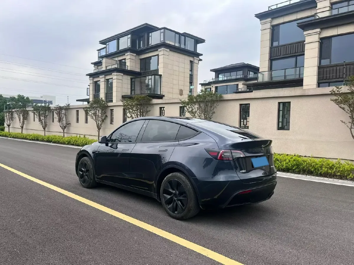 2024 Iveco OuSheng BEV 77.28KWH,autocango,china used car exporter,china ev exporter,chinese used car exporter,chinese used ev exporter