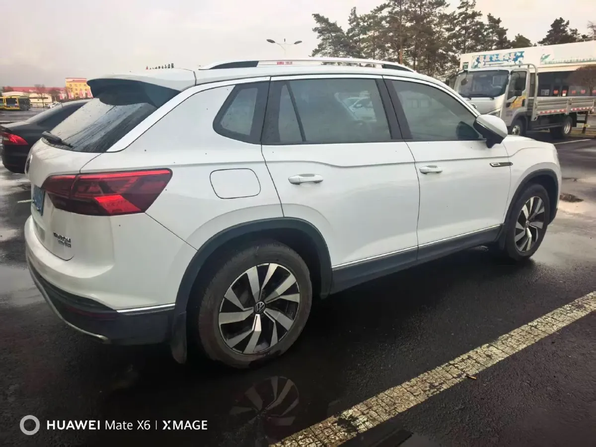 2019 MINI CLUBMAN 1.5T 102HP L3 6AT,autocango,china used car exporter,china ev exporter,chinese used car exporter,chinese used ev exporter