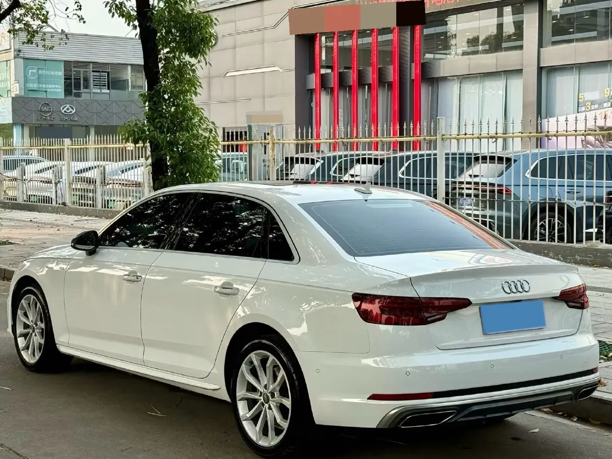 2019 Audi A4L 2.0T 190HP L4 7DCT,autocango,china used car exporter,china ev exporter,chinese used car exporter,chinese used ev exporter