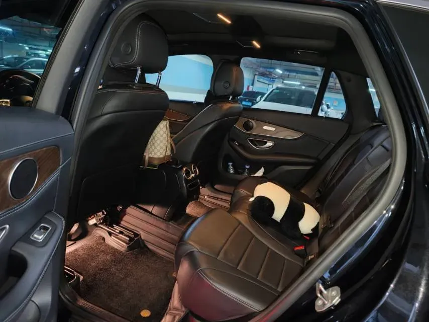 2020 Mercedes-Benz GLC Class 2.0T 197HP L4 9AT,autocango,china used car exporter,china ev exporter,chinese used car exporter,chinese used ev exporter