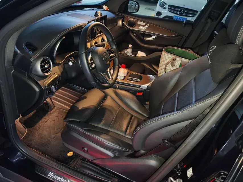 2020 Mercedes-Benz GLC Class 2.0T 197HP L4 9AT,autocango,china used car exporter,china ev exporter,chinese used car exporter,chinese used ev exporter