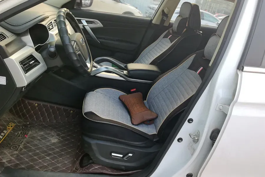 2018 Geely Azkarra 1.8T 184HP L4 6AT,autocango,china used car exporter,china ev exporter,chinese used car exporter,chinese used ev exporter