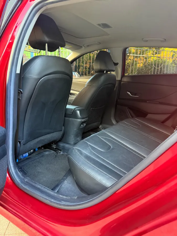 2021 Hyundai Elantra 1.5L 115HP L4 CVT,autocango,china used car exporter,china ev exporter,chinese used car exporter,chinese used ev exporter