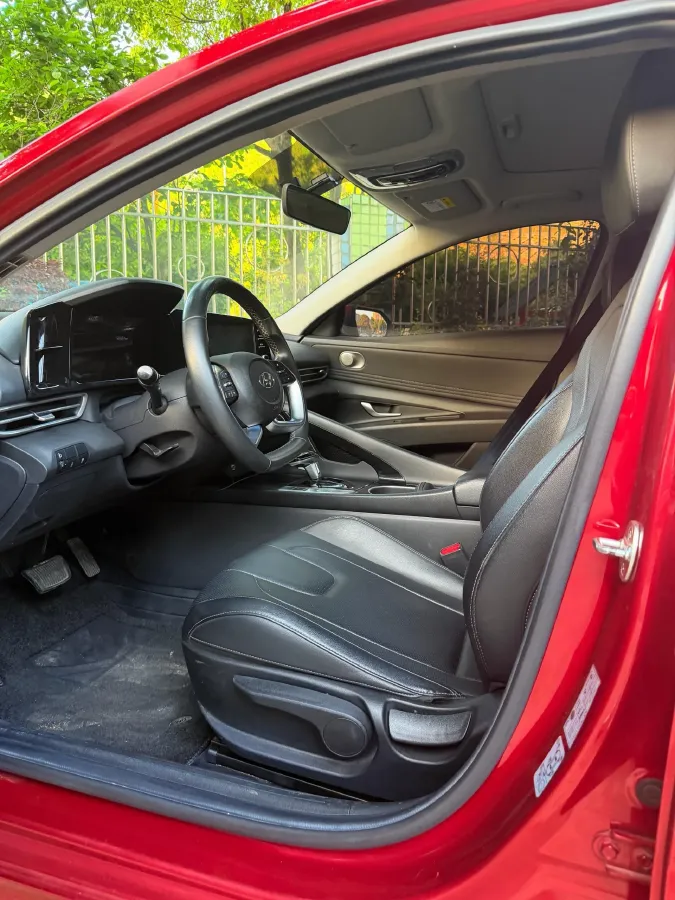 2021 Hyundai Elantra 1.5L 115HP L4 CVT,autocango,china used car exporter,china ev exporter,chinese used car exporter,chinese used ev exporter