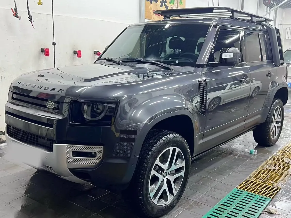 2025 Land Rover Defender 3.0T 400HP L6 8AT,autocango,china used car exporter,china ev exporter,chinese used car exporter,chinese used ev exporter