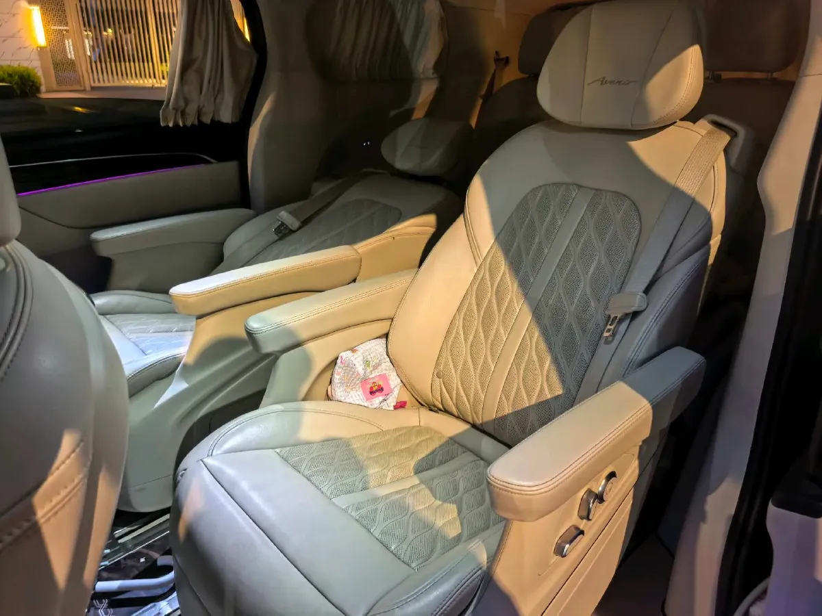 2020 Buick GL8 2.0T 237HP L4 9AT,autocango,china used car exporter,china ev exporter,chinese used car exporter,chinese used ev exporter