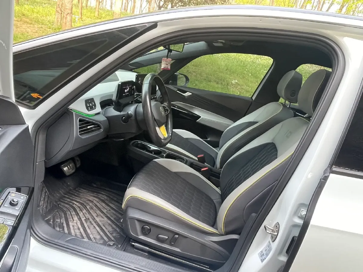 2022 Volkswagen ID.3 BEV 57.3KWH,autocango,china used car exporter,china ev exporter,chinese used car exporter,chinese used ev exporter