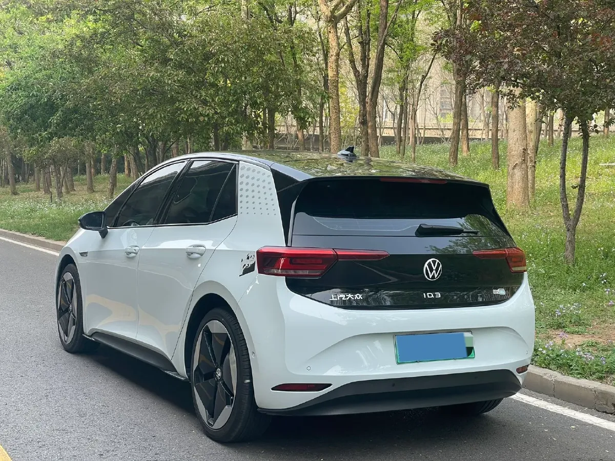 2022 Volkswagen ID.3 BEV 57.3KWH,autocango,china used car exporter,china ev exporter,chinese used car exporter,chinese used ev exporter