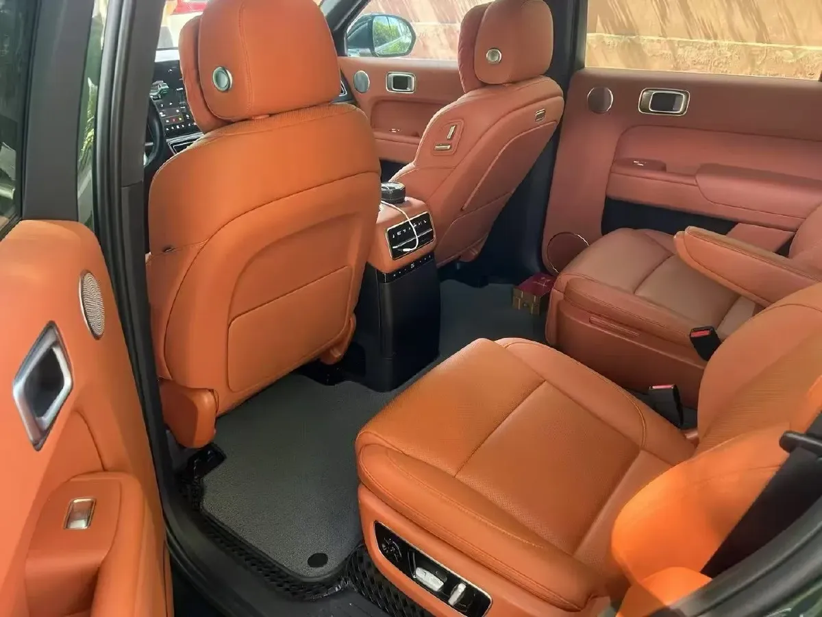 2022 Li L9 Range Extended 154HP REEV 42.6KWH,autocango,china used car exporter,china ev exporter,chinese used car exporter,chinese used ev exporter