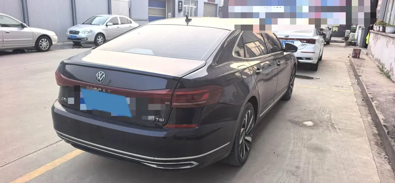 2024 Volkswagen Passat 2.0T 220HP L4 7DCT,autocango,china used car exporter,china ev exporter,chinese used car exporter,chinese used ev exporter