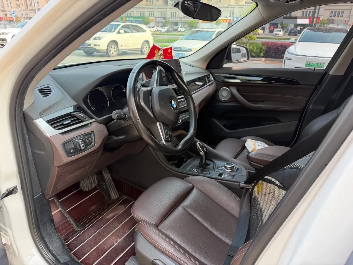 2021 BMW X1 1.5T 140HP L3 7DCT,autocango,china used car exporter,china ev exporter,chinese used car exporter,chinese used ev exporter