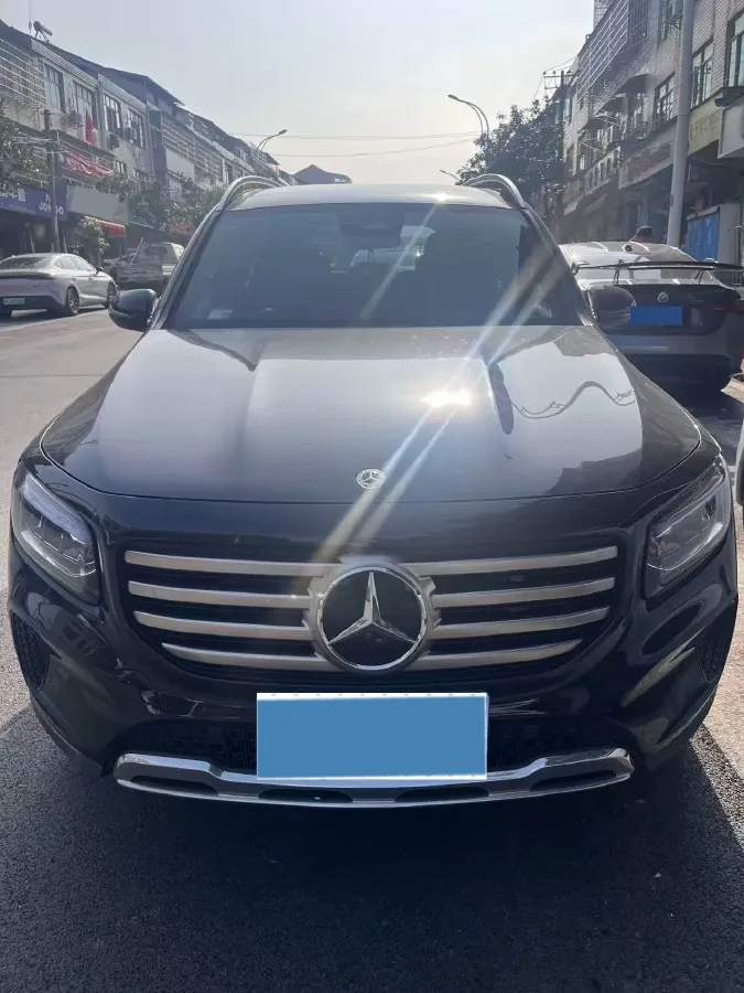 2024 Mercedes-Benz GLB Class 2.0T 190HP L4 8DCT,autocango,china used car exporter,china ev exporter,chinese used car exporter,chinese used ev exporter