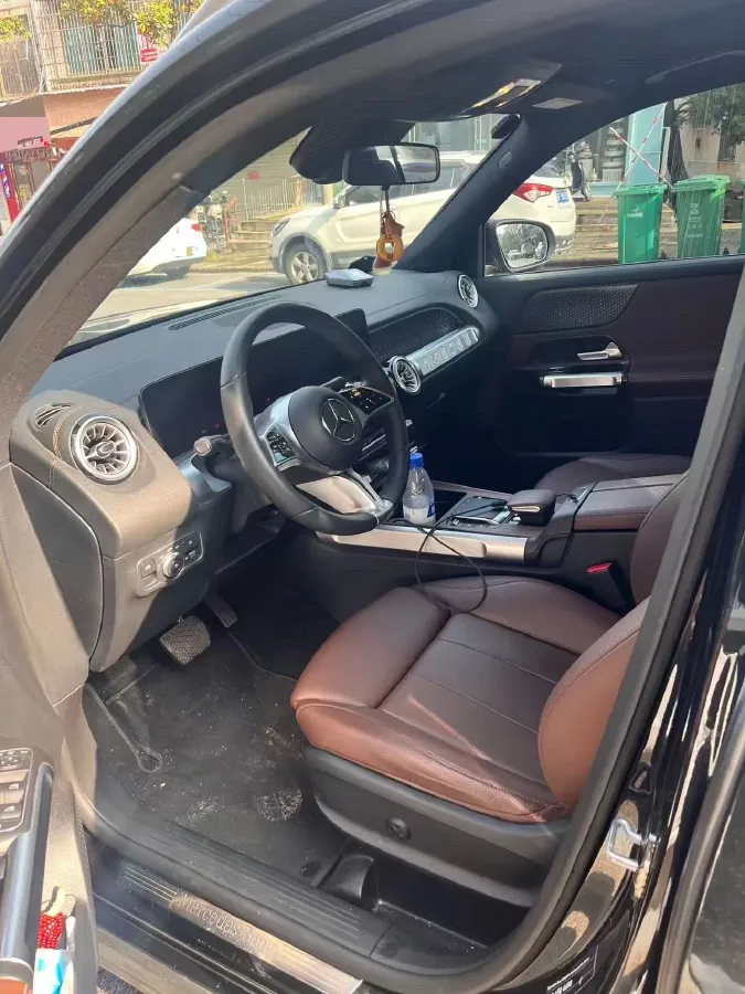 2024 Mercedes-Benz GLB Class 2.0T 190HP L4 8DCT,autocango,china used car exporter,china ev exporter,chinese used car exporter,chinese used ev exporter