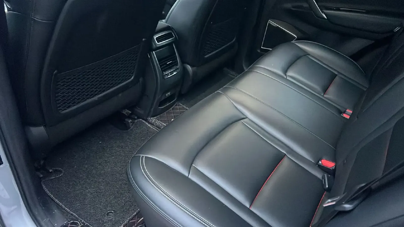 2018 Geely Azkarra 1.8T 184HP L4 6AT,autocango,china used car exporter,china ev exporter,chinese used car exporter,chinese used ev exporter