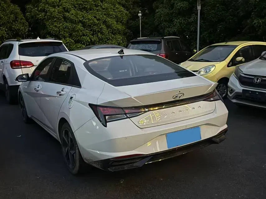 2022 Hyundai Elantra 1.5L 115HP L4 CVT,autocango,china used car exporter,china ev exporter,chinese used car exporter,chinese used ev exporter