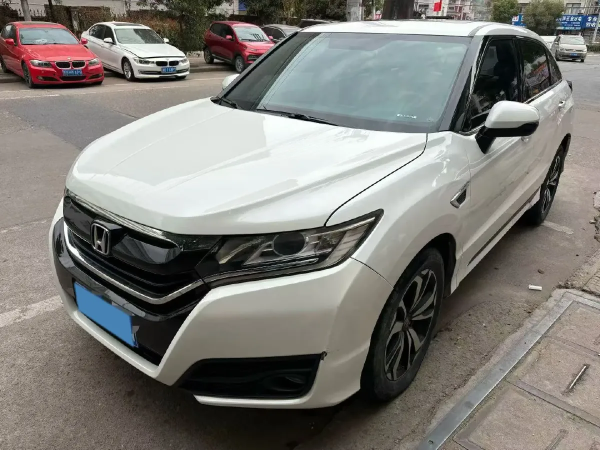 2017 Honda UR-V 1.5T 193HP L4 CVT,autocango,china used car exporter,china ev exporter,chinese used car exporter,chinese used ev exporter