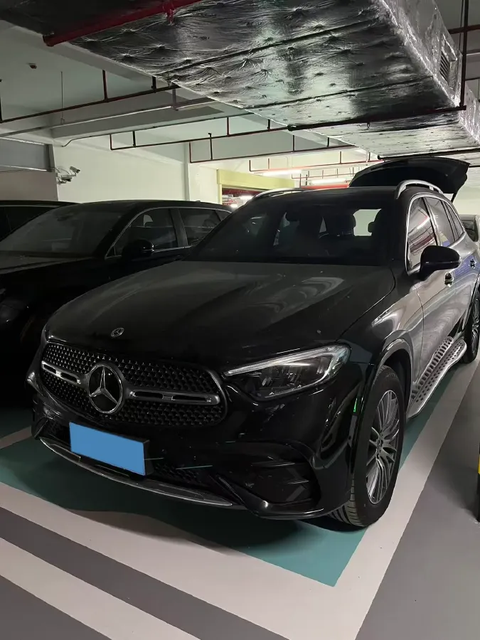 2025 Mercedes-Benz GLC Class 2.0T 258HP L4 9AT,autocango,china used car exporter,china ev exporter,chinese used car exporter,chinese used ev exporter
