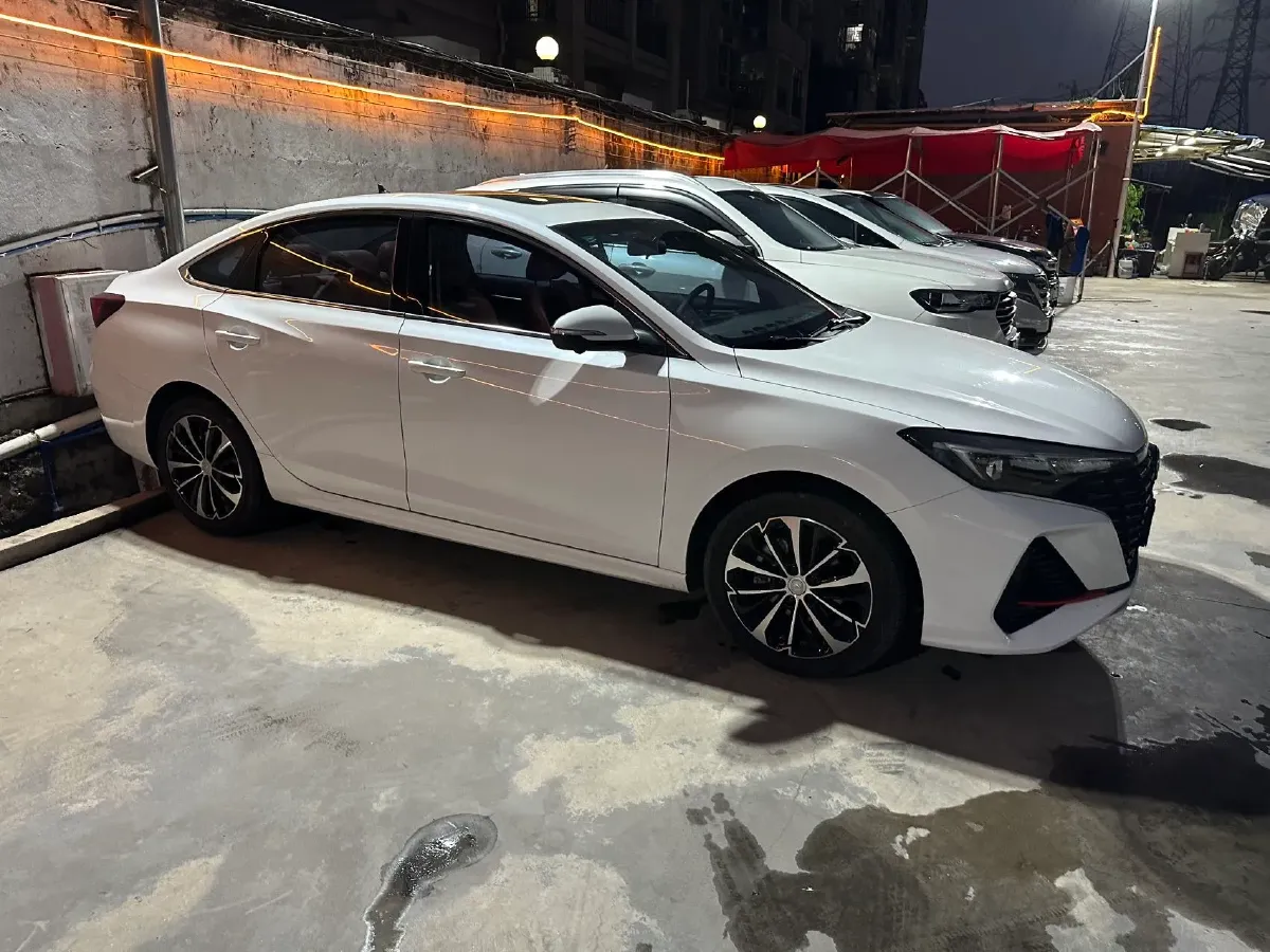 2022 ChangAn Eado 1.4T 160HP L4 7DCT,autocango,china used car exporter,china ev exporter,chinese used car exporter,chinese used ev exporter