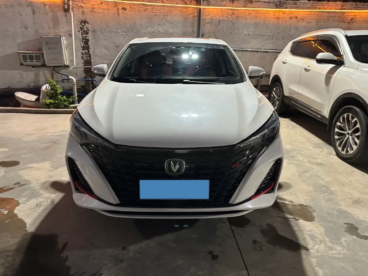 2022 ChangAn Eado 1.4T 160HP L4 7DCT,autocango,china used car exporter,china ev exporter,chinese used car exporter,chinese used ev exporter
