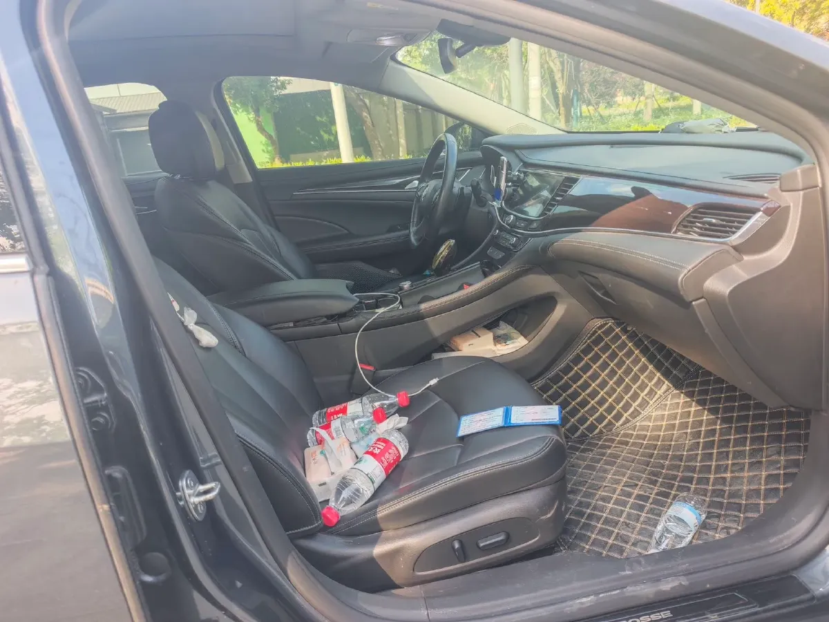 2020 Buick Larcosse 2.0T 237HP L4 9AT,autocango,china used car exporter,china ev exporter,chinese used car exporter,chinese used ev exporter