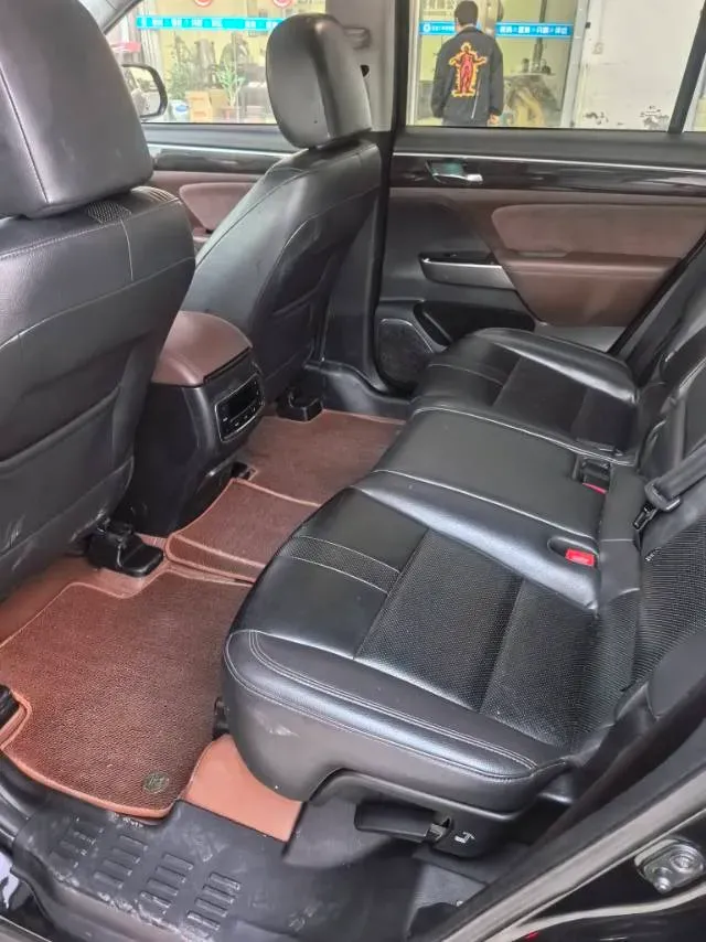 2017 GAC Trumpchi GS8 2.0T 201HP L4 6AT,autocango,china used car exporter,china ev exporter,chinese used car exporter,chinese used ev exporter