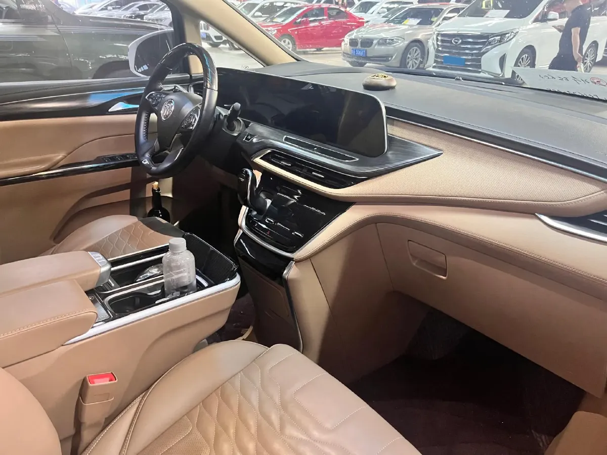 2020 Buick GL8 2.0T 237HP L4 9AT,autocango,china used car exporter,china ev exporter,chinese used car exporter,chinese used ev exporter