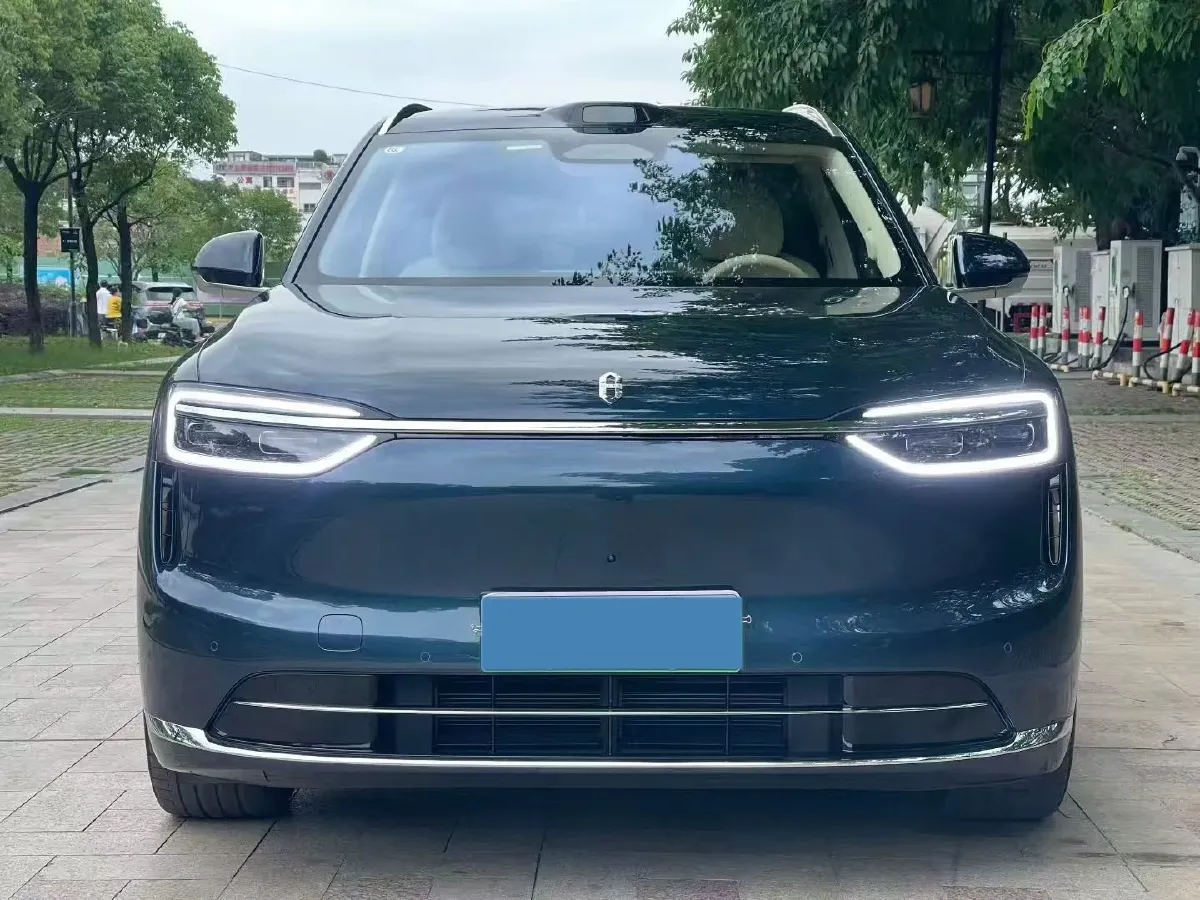 2026 AITO AITO M7 REEV 160HP REEV,autocango,china used car exporter,china ev exporter,chinese used car exporter,chinese used ev exporter