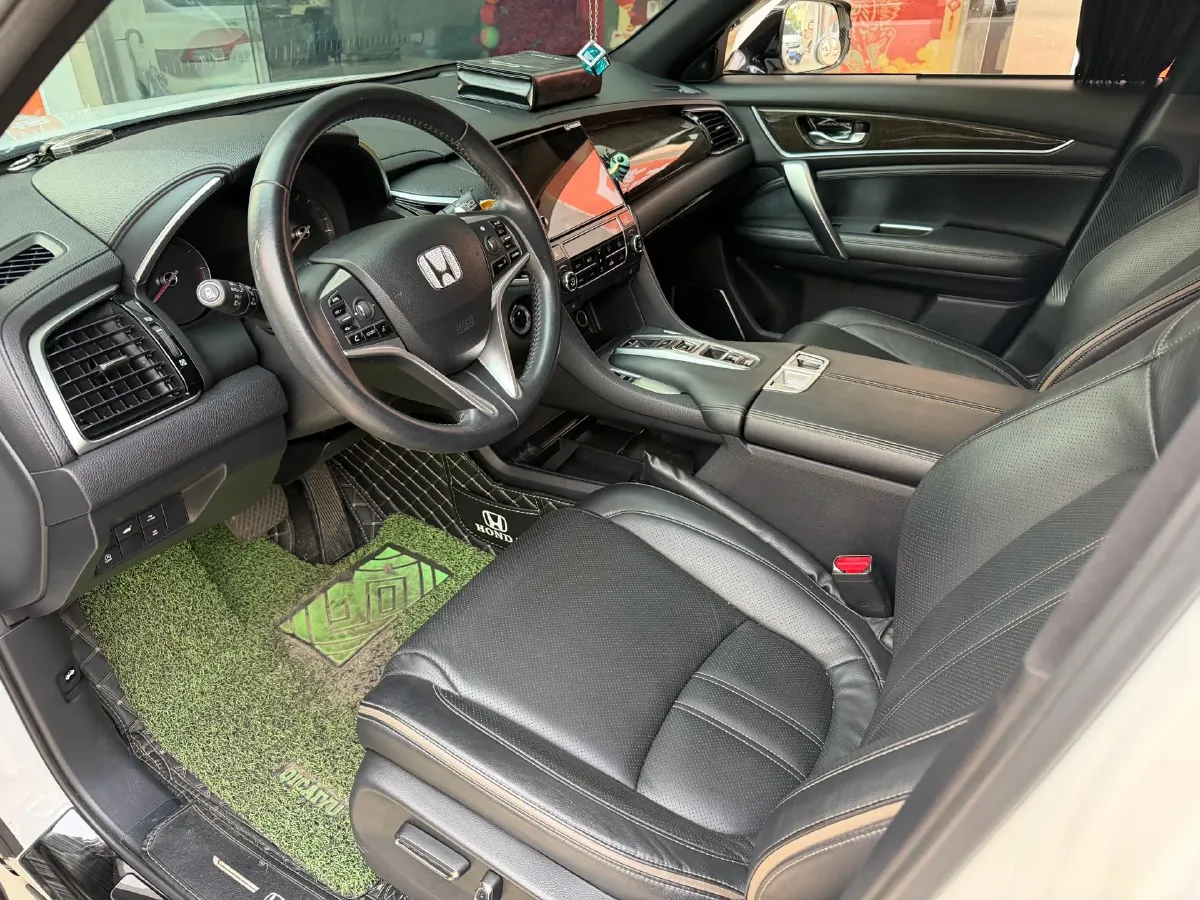 2020 Honda Avancier 2.0T 272HP L4 9AT,autocango,china used car exporter,china ev exporter,chinese used car exporter,chinese used ev exporter