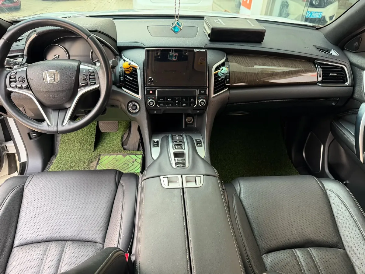2020 Honda Avancier 2.0T 272HP L4 9AT,autocango,china used car exporter,china ev exporter,chinese used car exporter,chinese used ev exporter