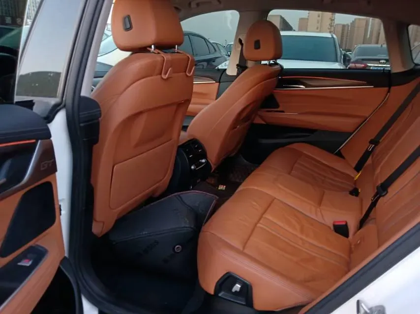 2021 BMW 6 Series GT 2.0T 258HP L4 8AT,autocango,china used car exporter,china ev exporter,chinese used car exporter,chinese used ev exporter