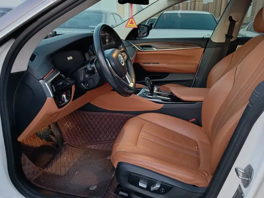 2021 BMW 6 Series GT 2.0T 258HP L4 8AT,autocango,china used car exporter,china ev exporter,chinese used car exporter,chinese used ev exporter
