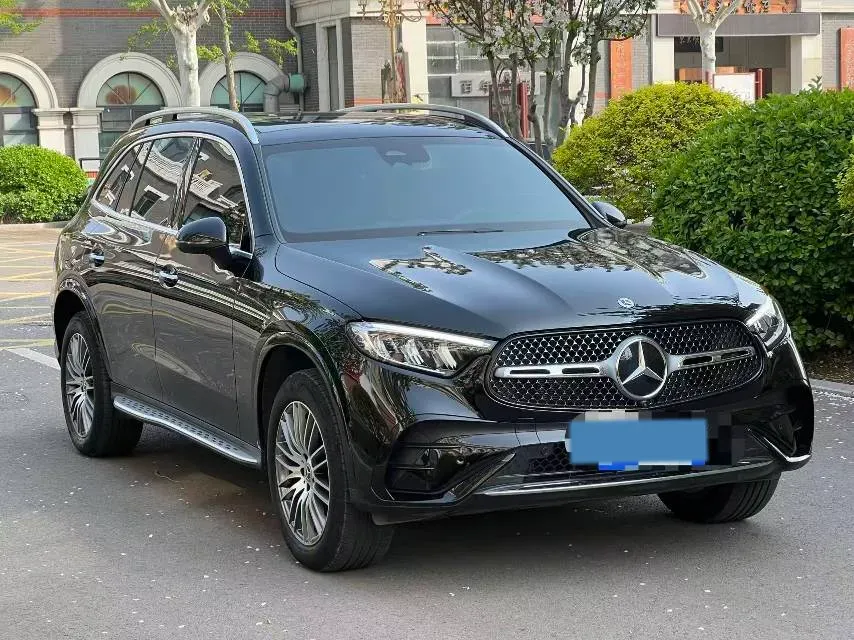 2023 Mercedes-Benz GLC Class 2.0T 258HP L4 9AT,autocango,china used car exporter,china ev exporter,chinese used car exporter,chinese used ev exporter