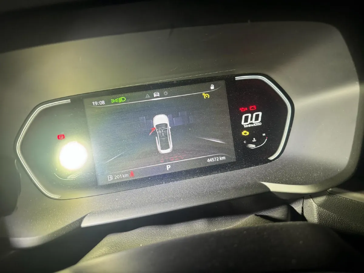 2021 MG 5 1.5T 173HP L4 7DCT,autocango,china used car exporter,china ev exporter,chinese used car exporter,chinese used ev exporter