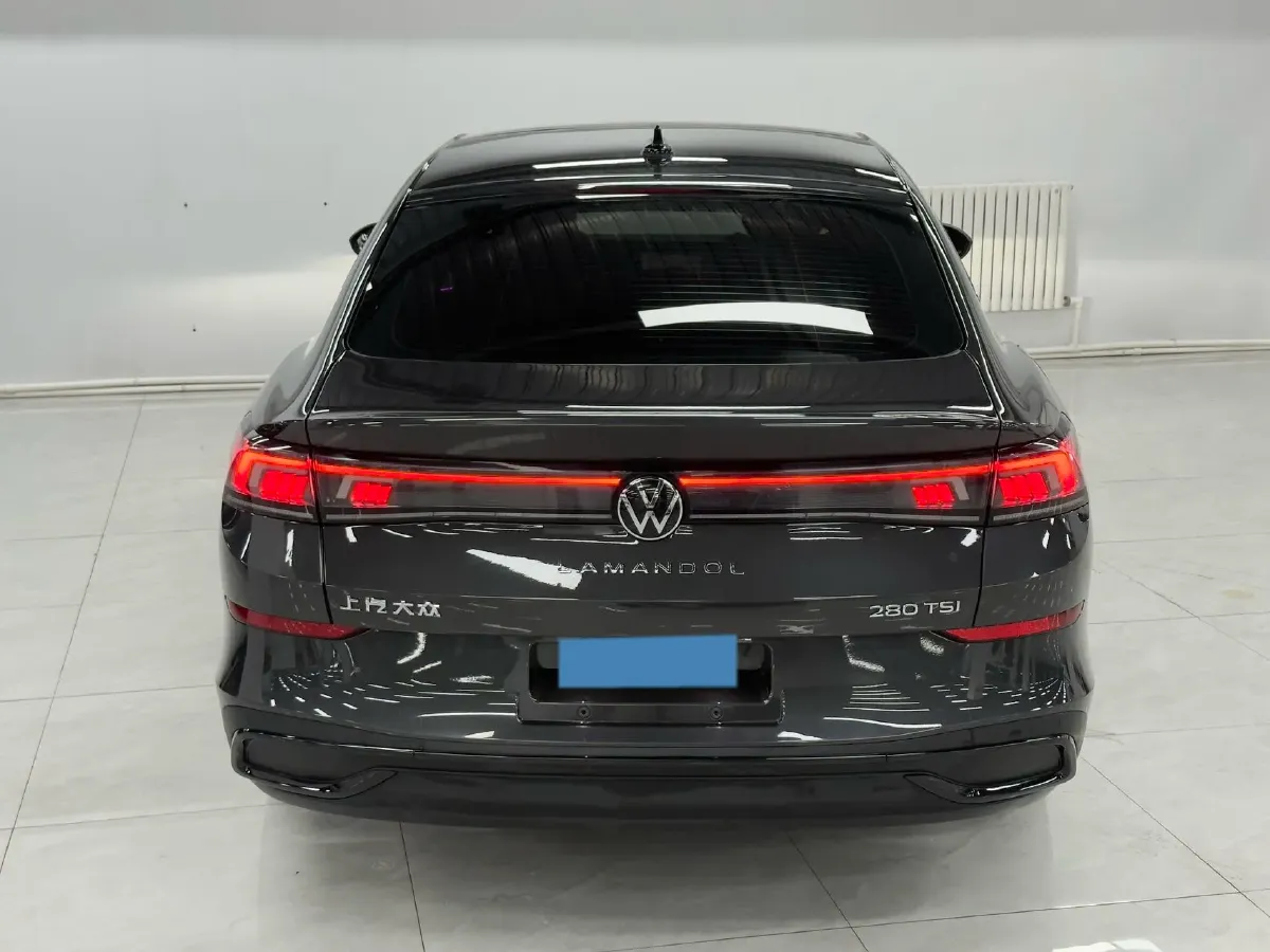 2022 Skoda Superb 2.0T 186HP L4 7DCT,autocango,china used car exporter,china ev exporter,chinese used car exporter,chinese used ev exporter