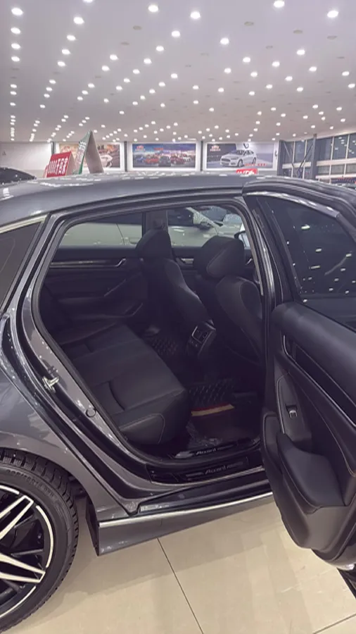 2022 Honda Accord 1.5T 194HP L4 CVT,autocango,china used car exporter,china ev exporter,chinese used car exporter,chinese used ev exporter