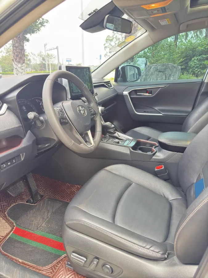 2021 Toyota RAV4 2.0L 171HP L4 CVT,autocango,china used car exporter,china ev exporter,chinese used car exporter,chinese used ev exporter