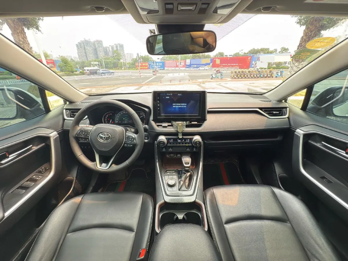 2021 Toyota RAV4 2.0L 171HP L4 CVT,autocango,china used car exporter,china ev exporter,chinese used car exporter,chinese used ev exporter