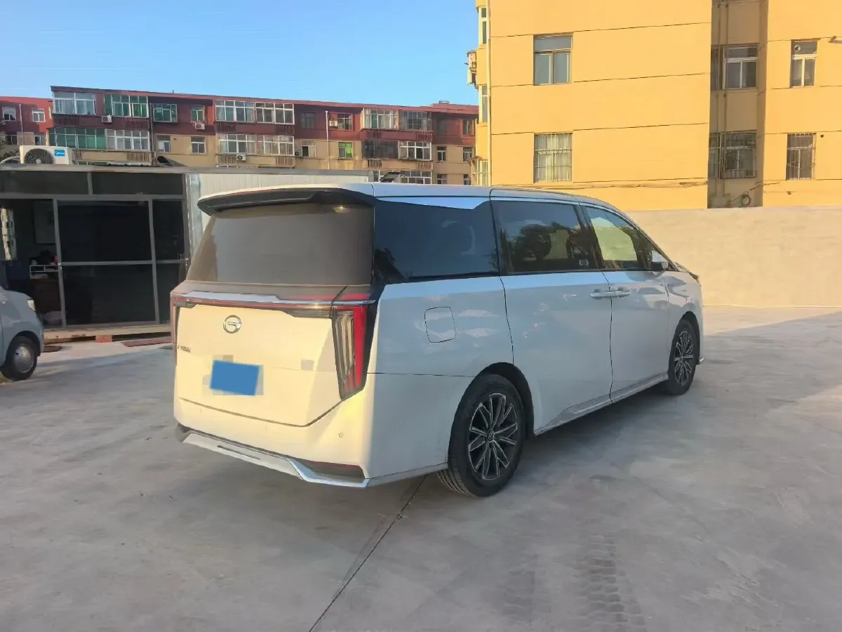 2024 GAC Trumpchi M8 2.0T 252HP L4 8AT,autocango,china used car exporter,china ev exporter,chinese used car exporter,chinese used ev exporter