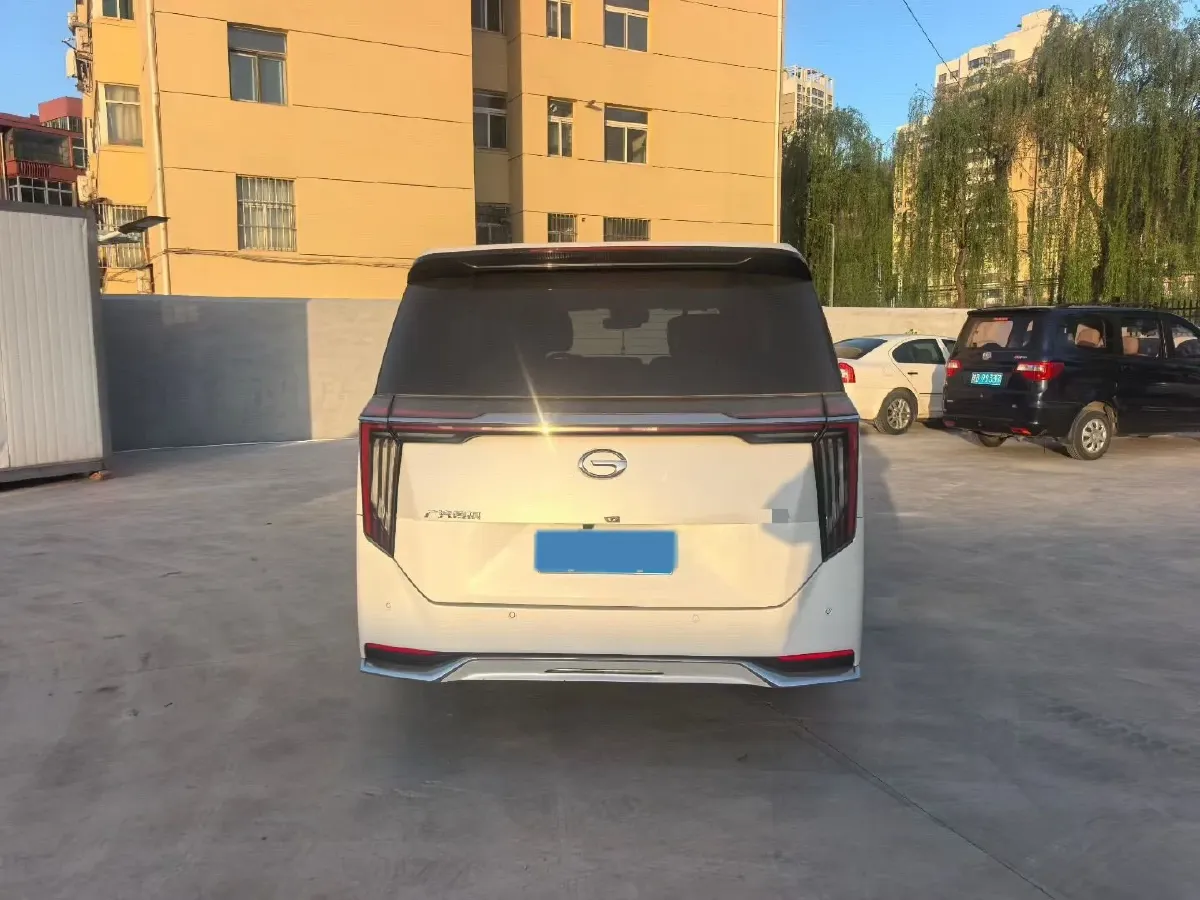 2024 GAC Trumpchi M8 2.0T 252HP L4 8AT,autocango,china used car exporter,china ev exporter,chinese used car exporter,chinese used ev exporter