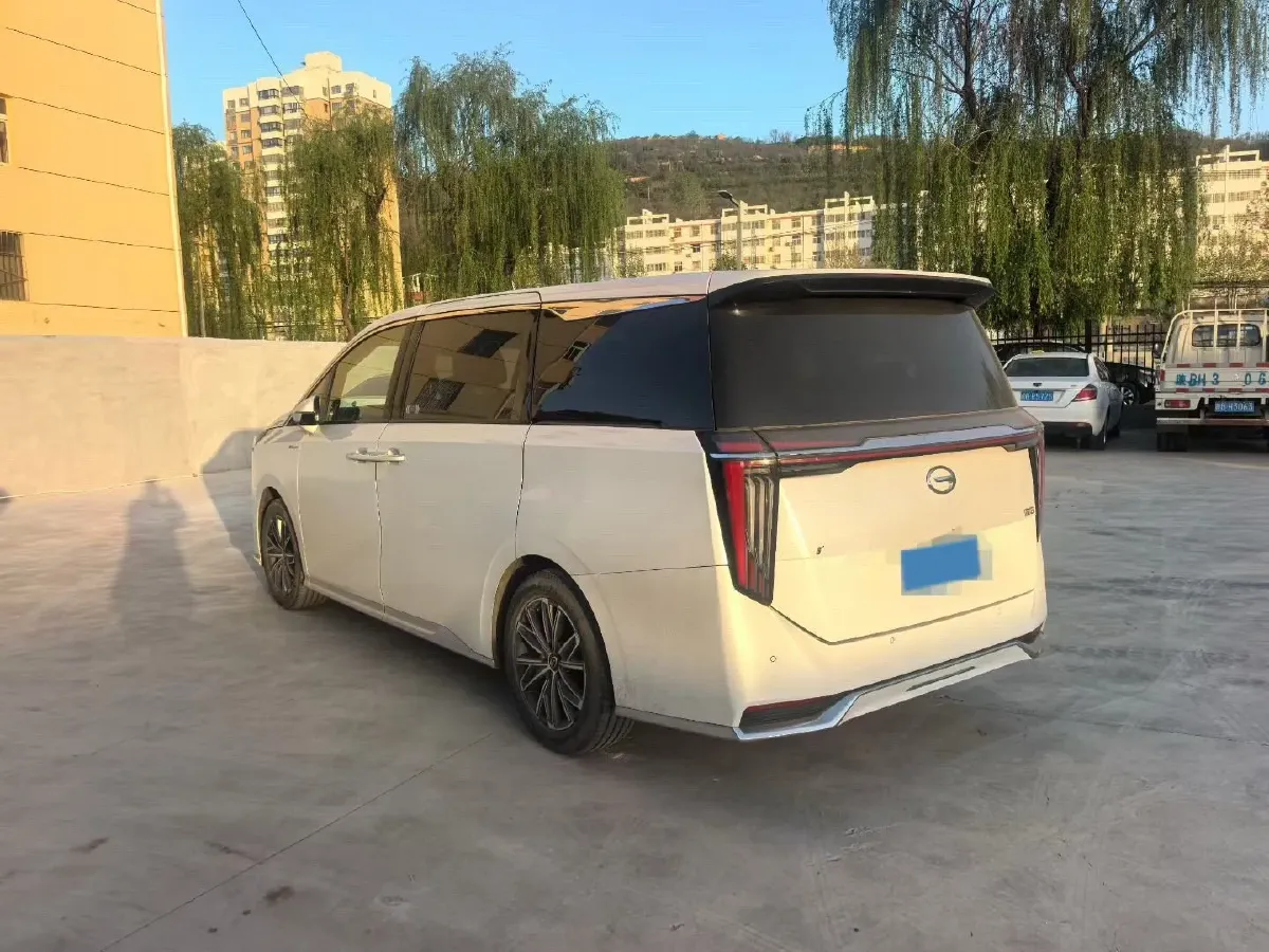 2024 GAC Trumpchi M8 2.0T 252HP L4 8AT,autocango,china used car exporter,china ev exporter,chinese used car exporter,chinese used ev exporter